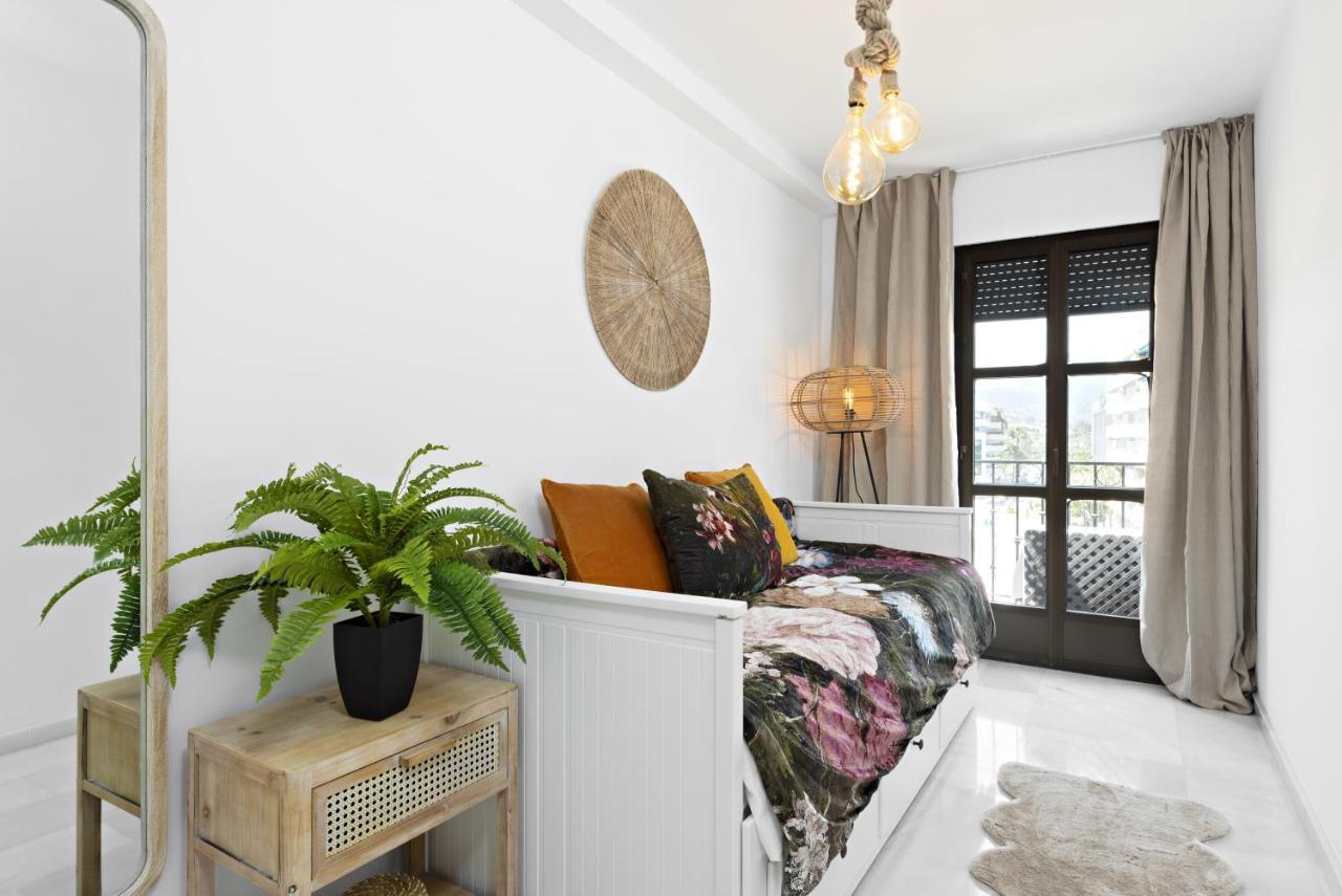 Two Bedroom Apartment In Puerto Banus With Terrace Marbella Luaran gambar